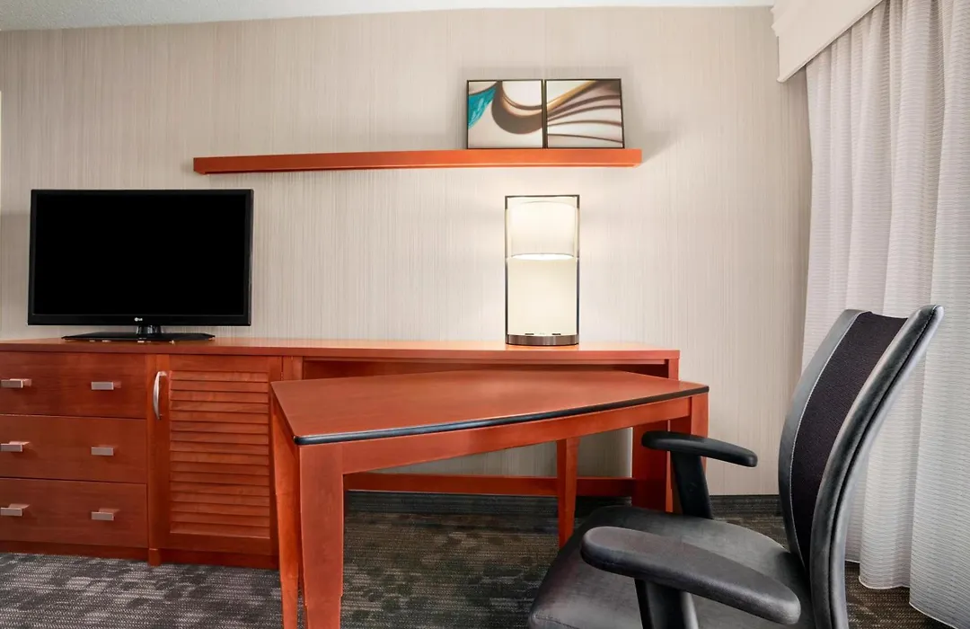 Courtyard By Marriott Springfield-1