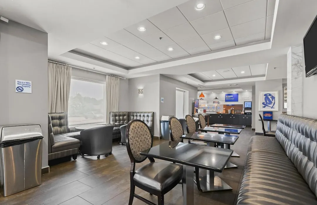 Holiday Inn Express & Suites Gonzales By Ihg-1