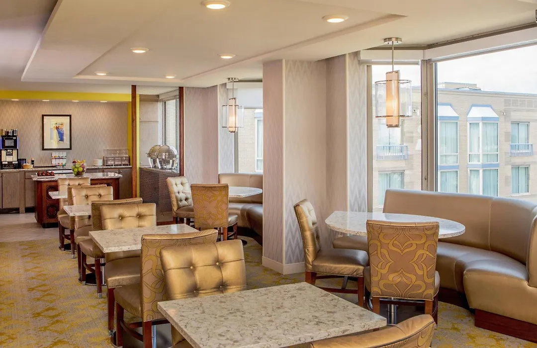 Sheraton Suites Chicago Elk Grove-1