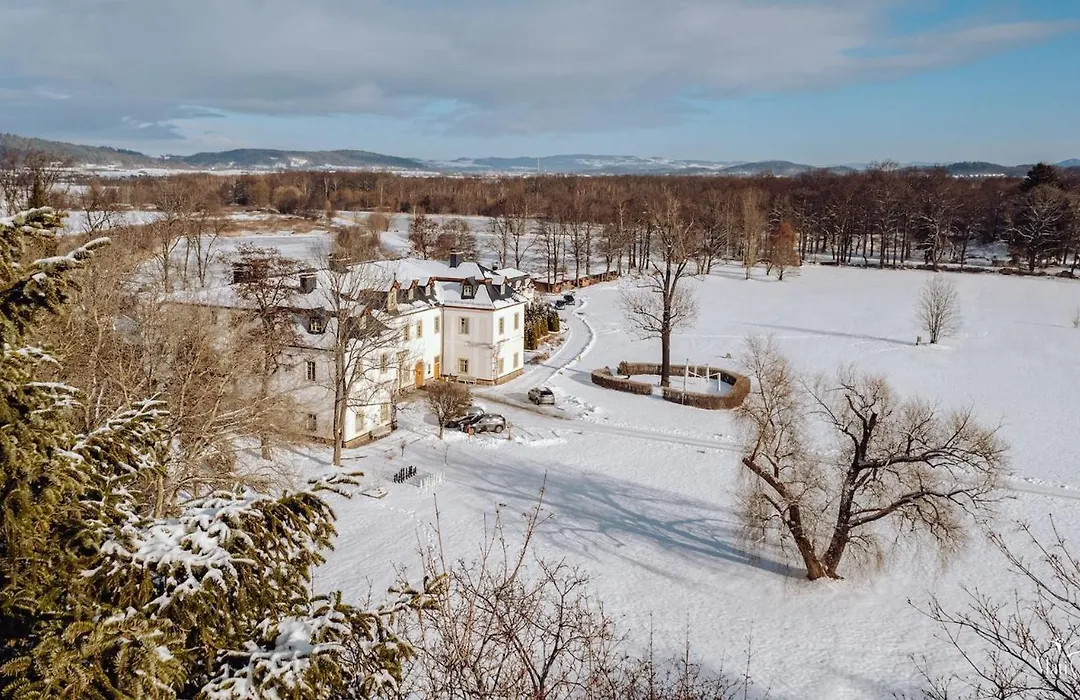 Pałac Pakoszów Schlosshotel Wernersdorf-1