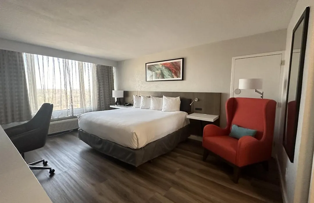 Wyndham Garden Norfolk Downtown-1
