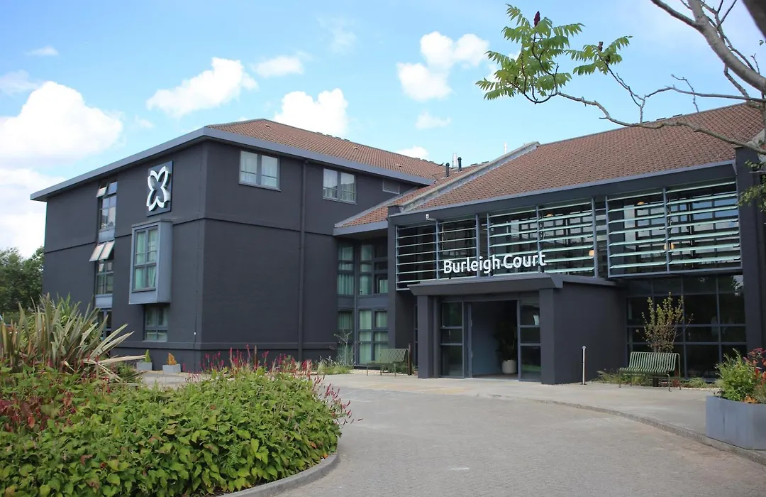 Burleigh Court Hotel And Leisure-1