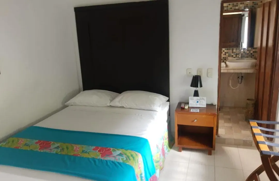 Hotel San Antonio del Cerro-1