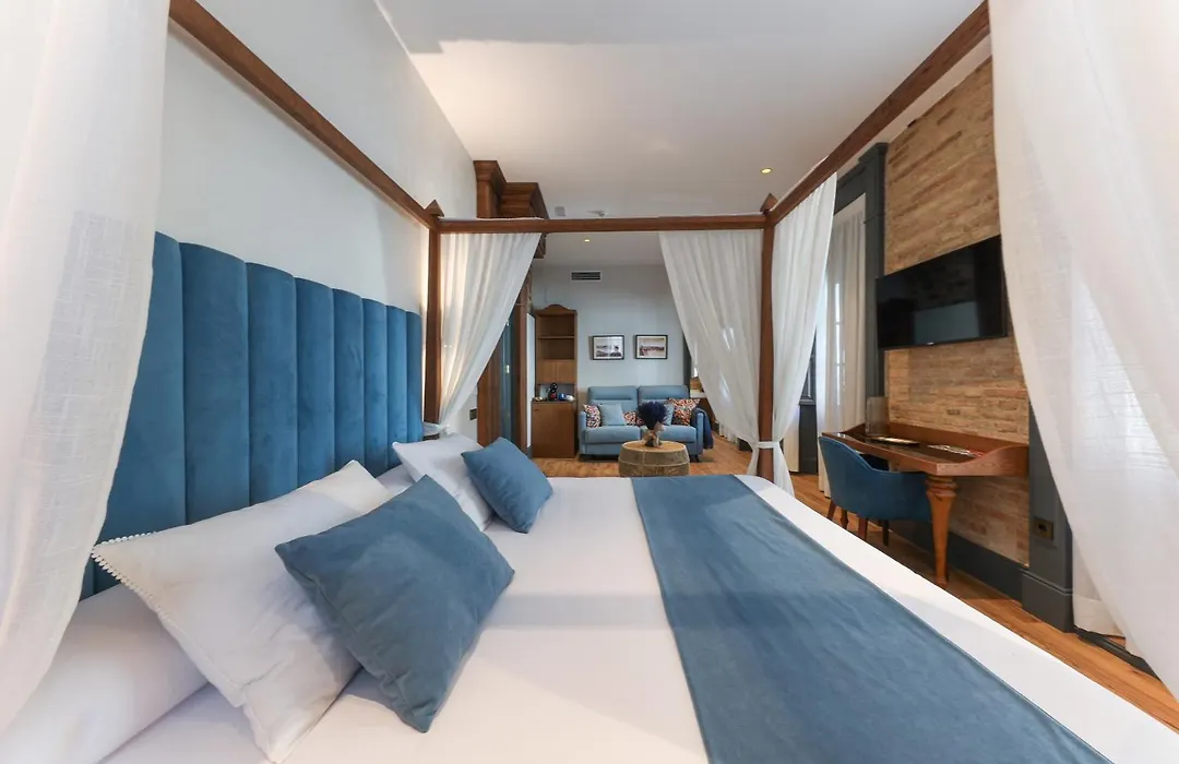 La Casa Azul Boutique Hotel-1
