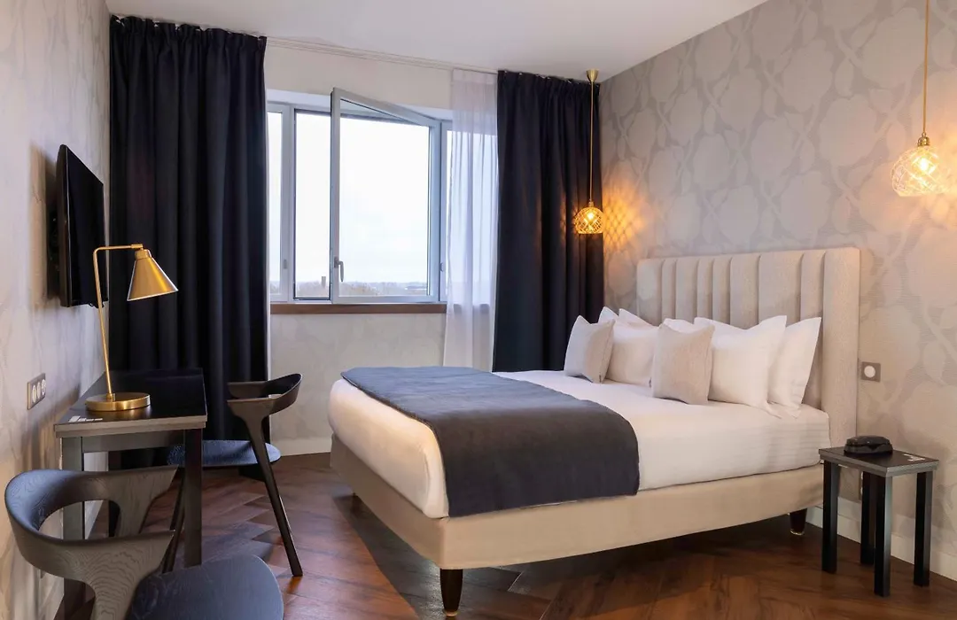 Best Western Plus Hôtel Isidore-1