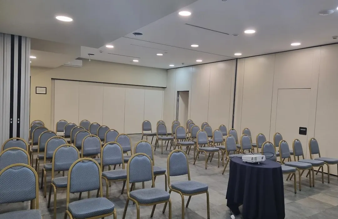 Hotel Futura Centro Congressi-1