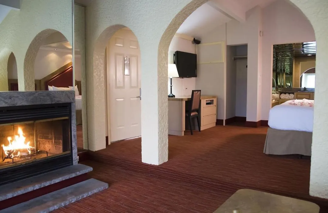 Paradise Stream Resort (Adults Only)-1
