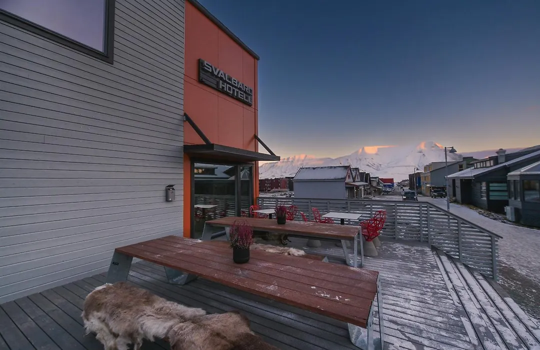 Svalbard Hotell | Polfareren-1