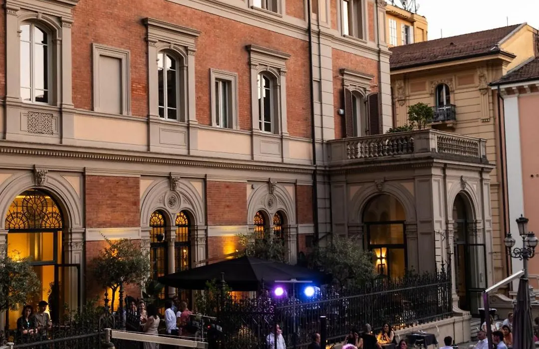 I Portici Hotel Bologna-1