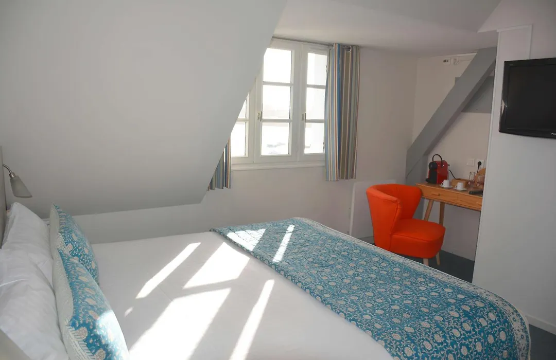 Hotel du Centre - Chez Janie-1