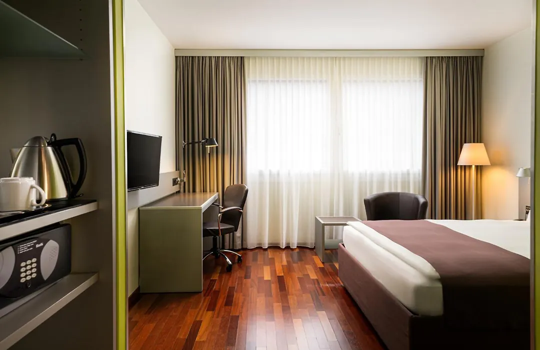 Holiday Inn Zuerich Messe By Ihg-1
