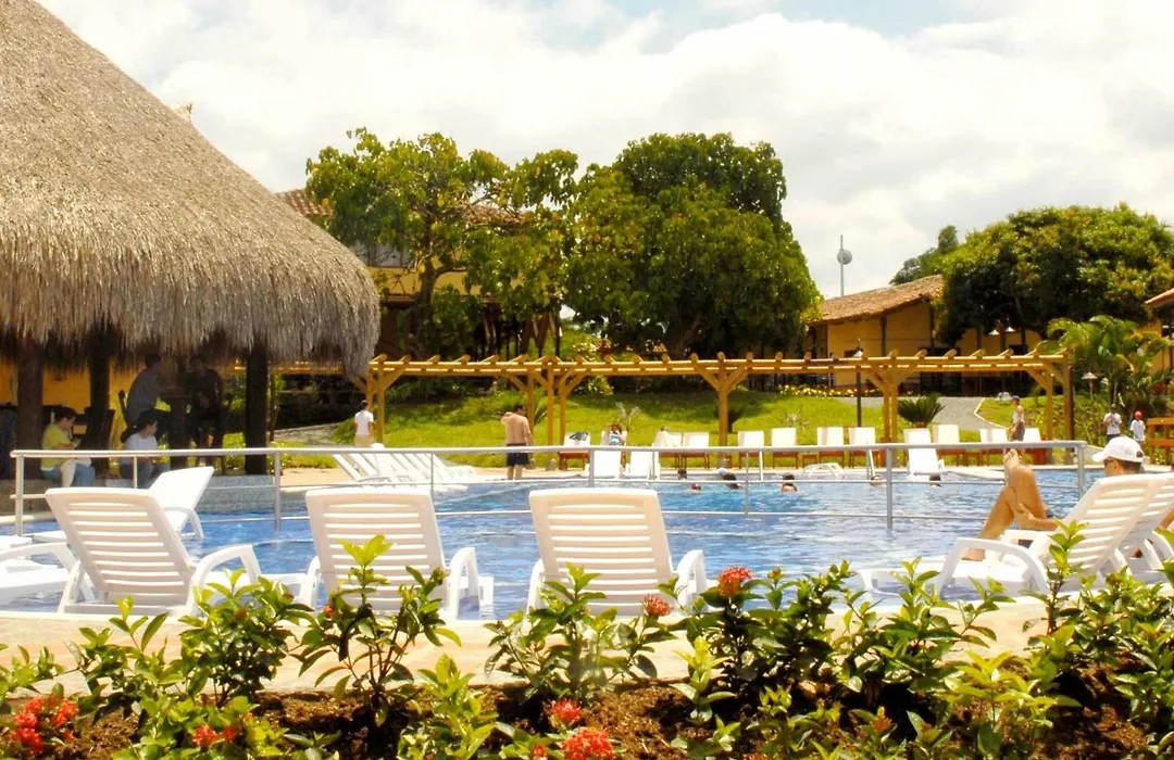 Decameron Panaca-1