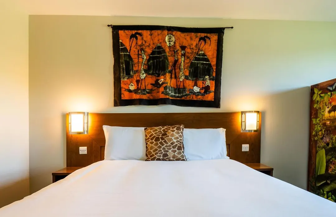 Chessington Resort Hotel-1