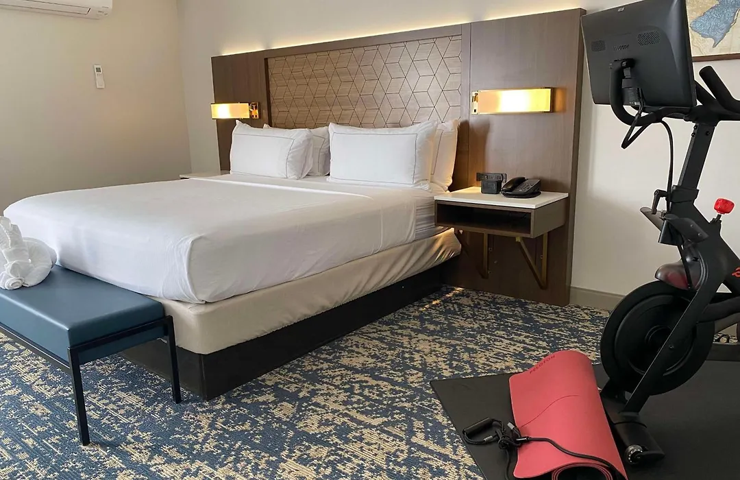 Doubletree By Hilton Tinton Falls-Eatontown-1