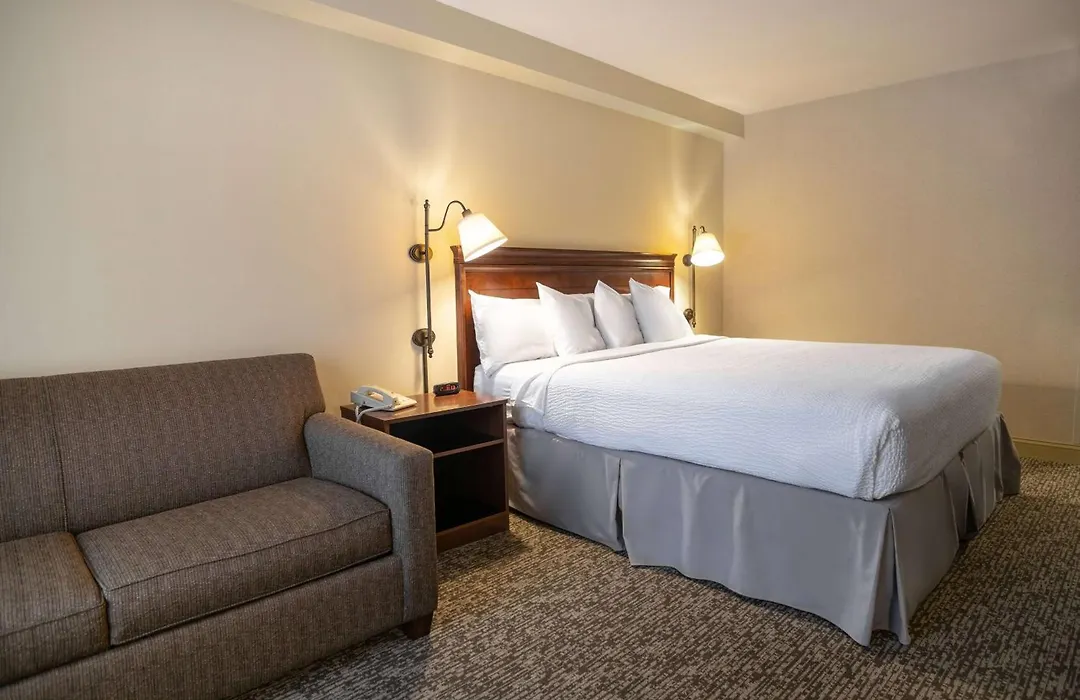 The Yankee Inn-1