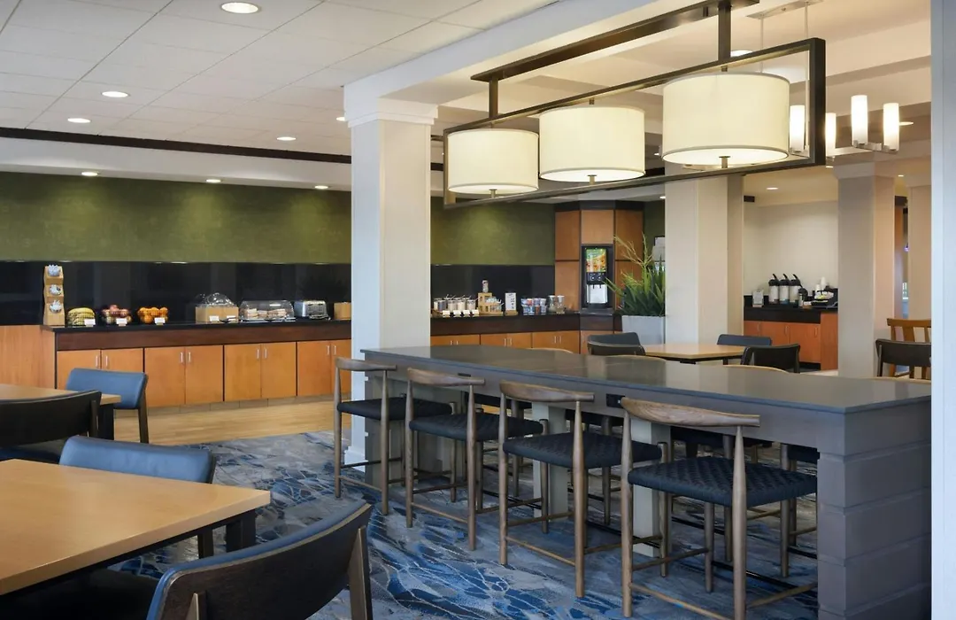 Fairfield Inn And Suites Turlock-1