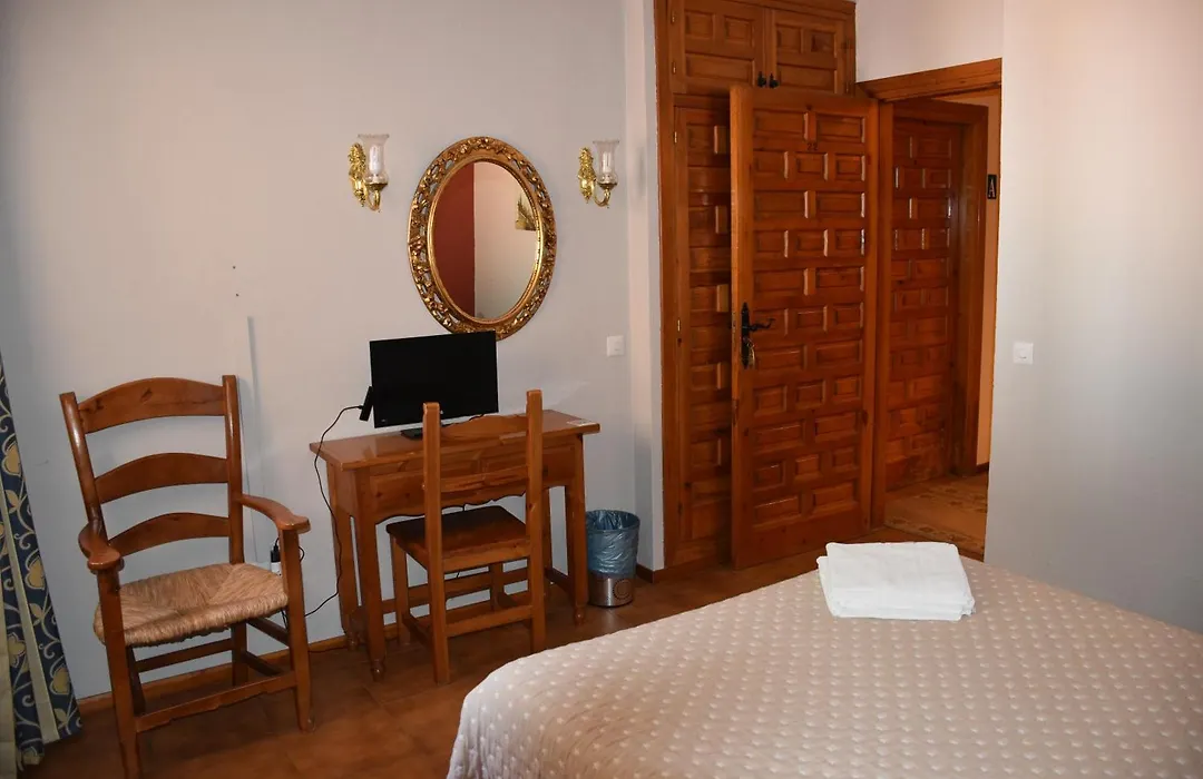 Hotel El Refugio de Juanar-1