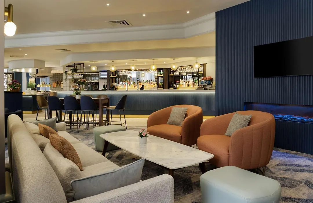 Doubletree By Hilton Manchester Airport-1