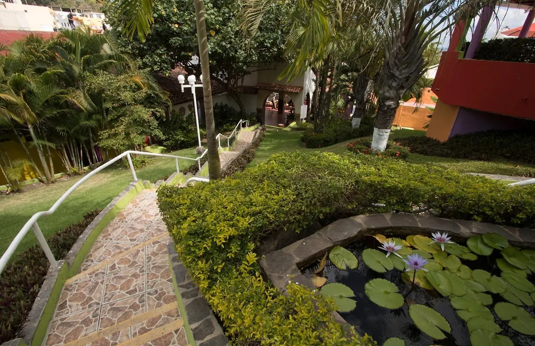 Decameron Los Cocos Guayabitos, Ramada All-Inclusive Resort-1