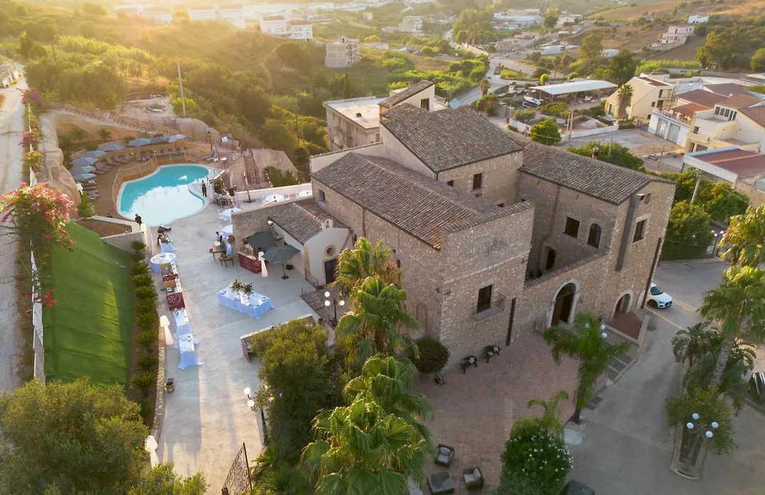 Villa Vittoria Hotel-1