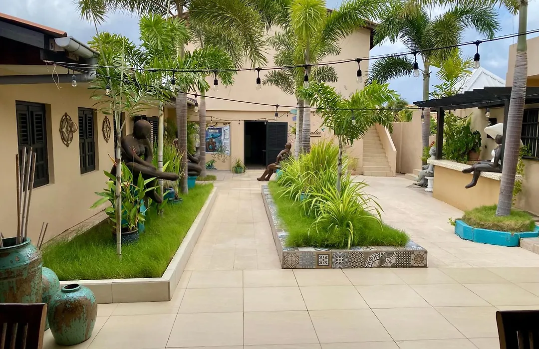 Casa Amalia - Jan Thiel Beach (Adults Only)-1