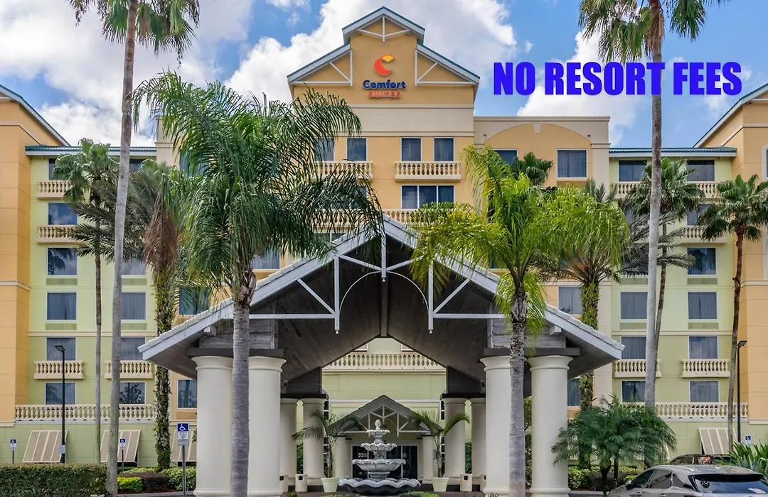 Comfort Suites Maingate East-1