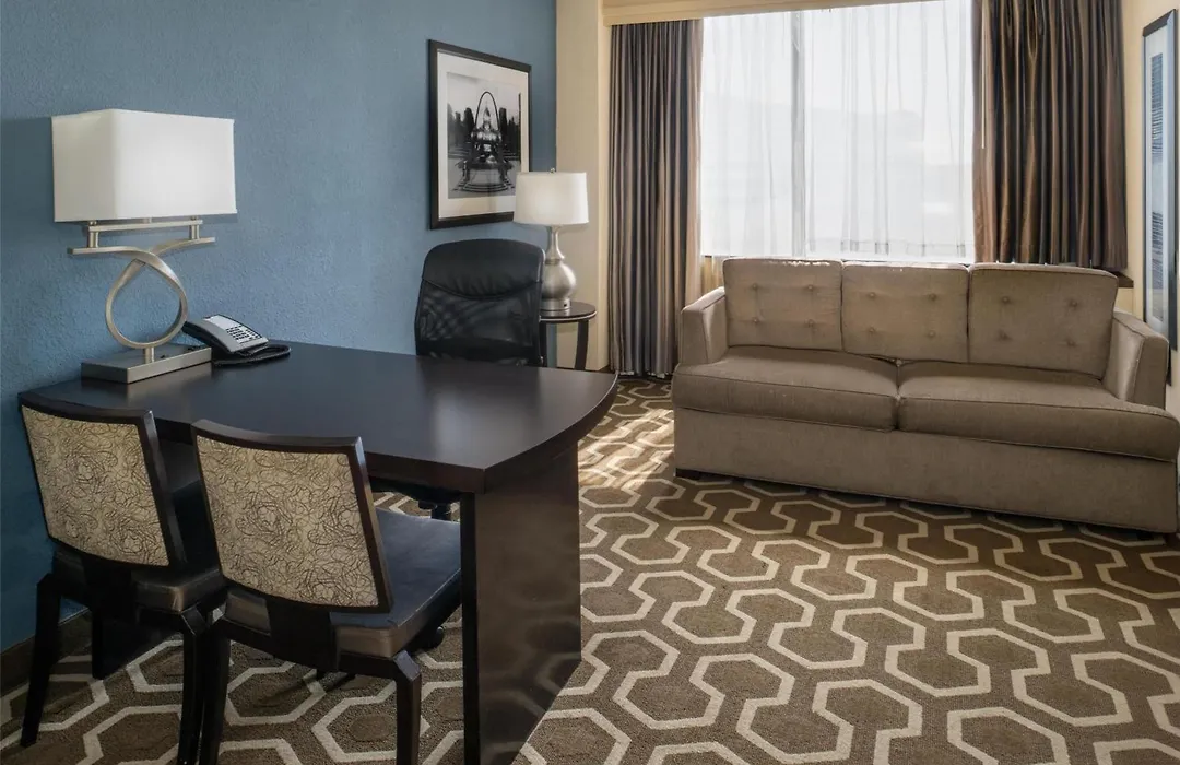 Embassy Suites By Hilton St Louis Airport-1