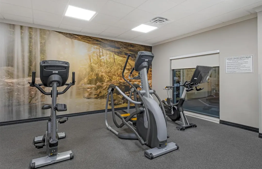 Best Western Plus Elizabethtown Inn & Suites-1