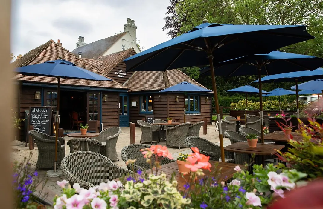 Cromwell Arms Country Pub With Rooms-1
