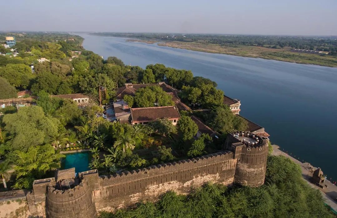 Ahilya Fort-1