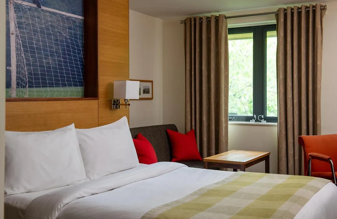 Lodge At Bristol-1