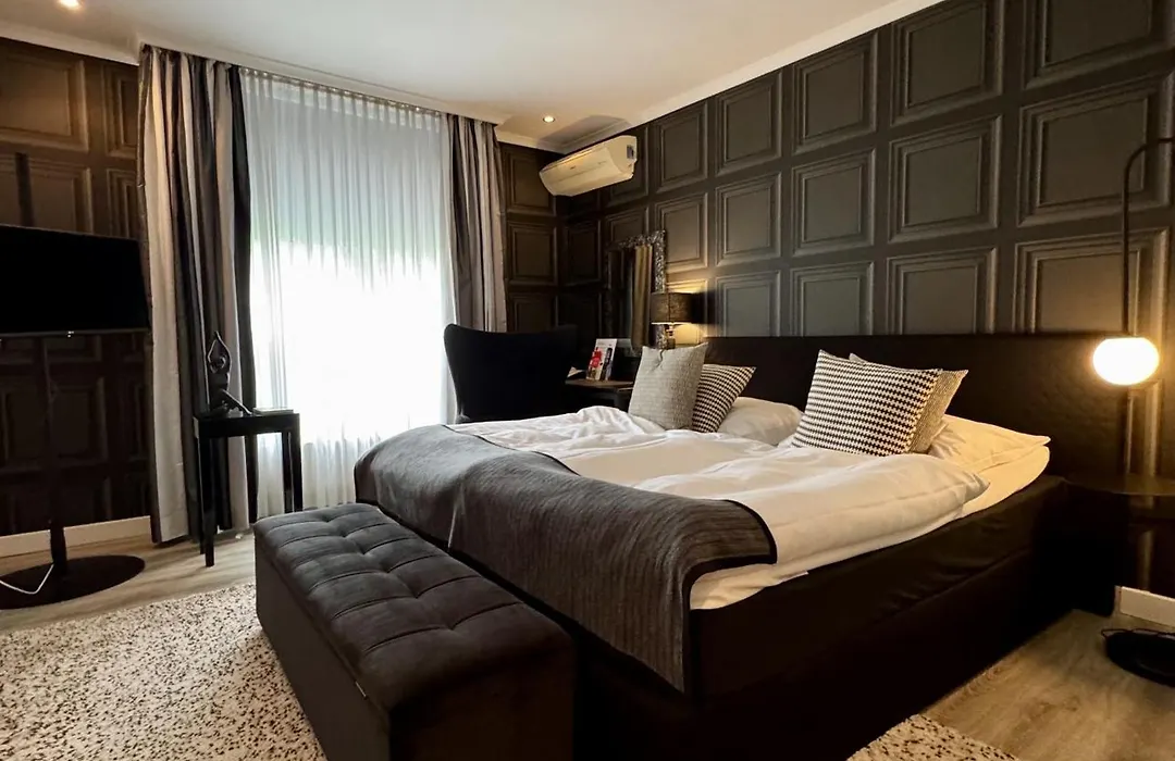 Parkhotel Bielefeld-1