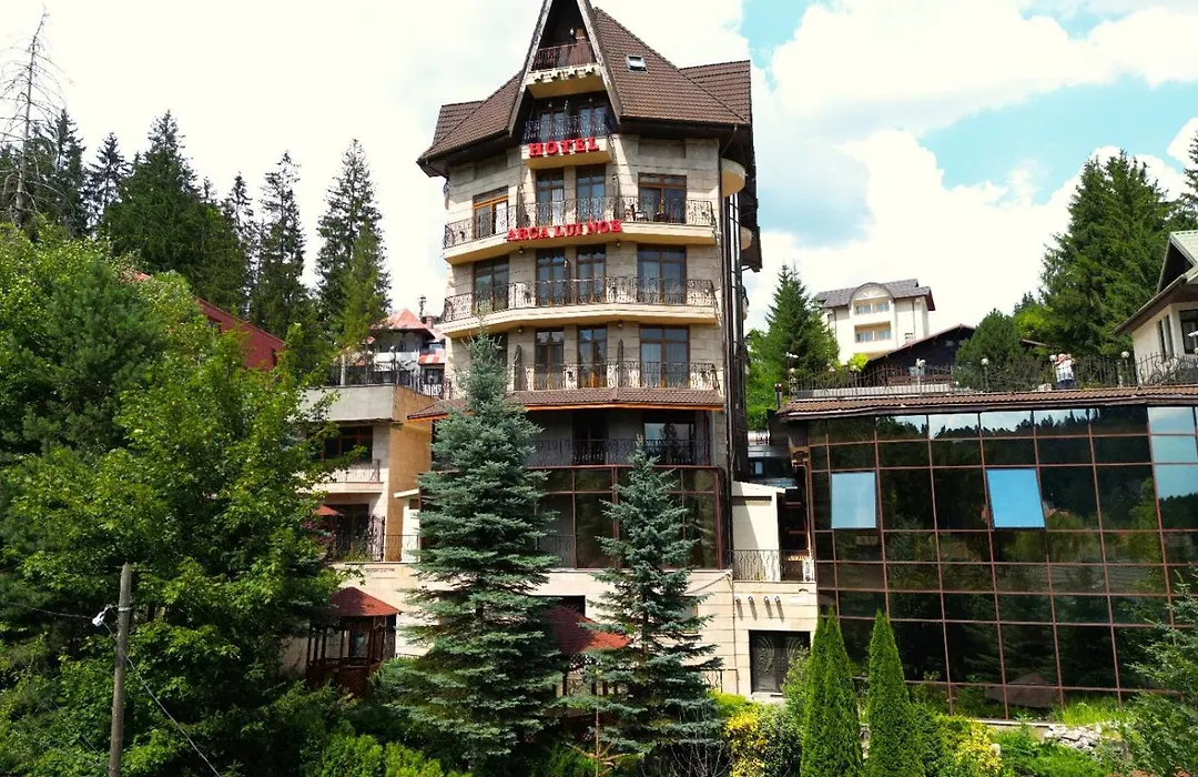 Hotel Arca Lui Noe-1