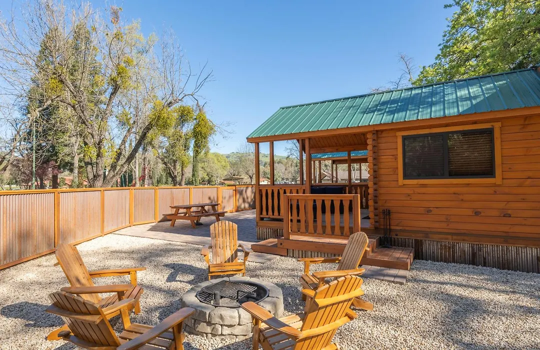 Casa De Fruta Cabins, Inn & Rv Park-1