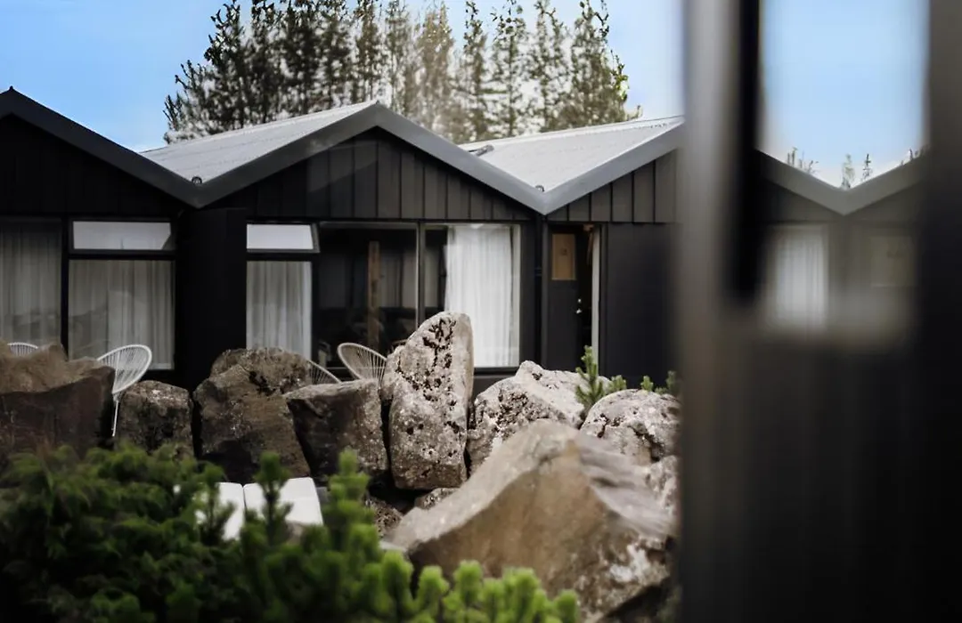 The Hill Hotel At Fluthir-1