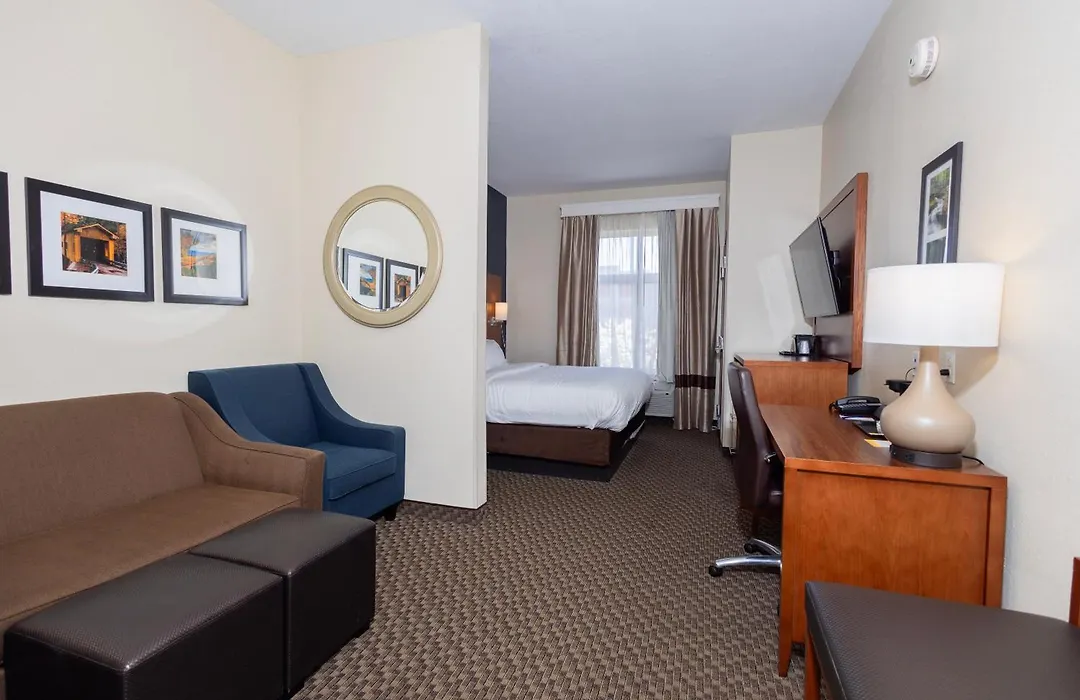 Comfort Suites Troy-I75-1