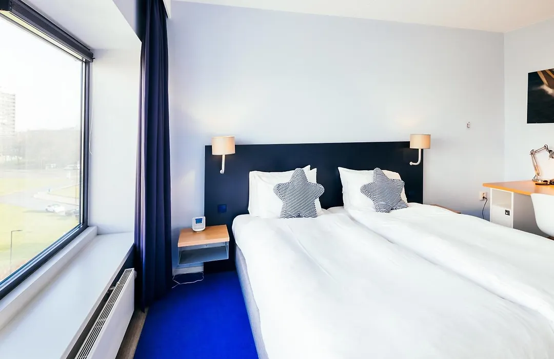 Delta Hotel-1