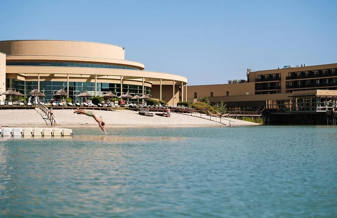 St. Martins Therme & Lodge-1