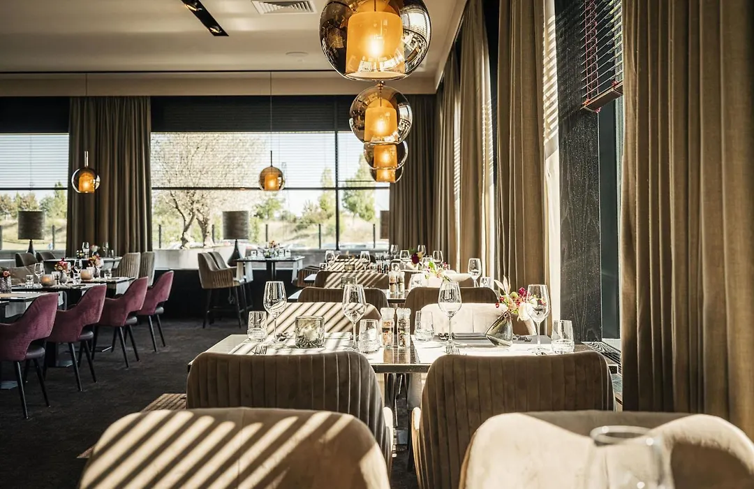 Van Der Valk Hotel Middelburg-1