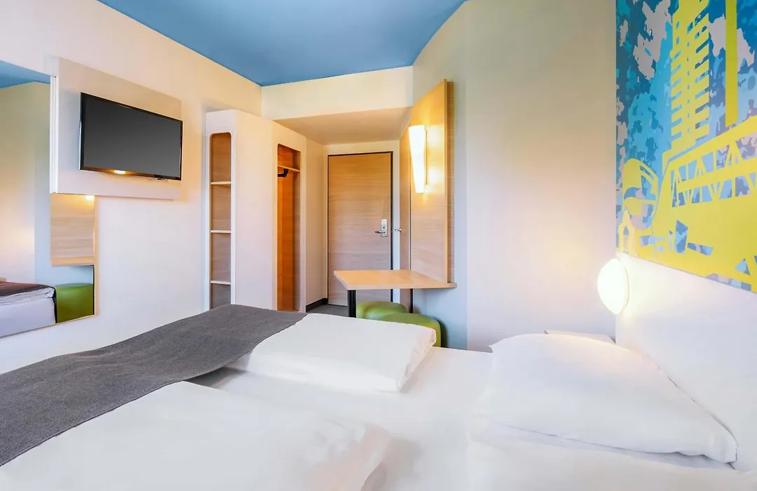 B&B Hotel Stuttgart-City-1