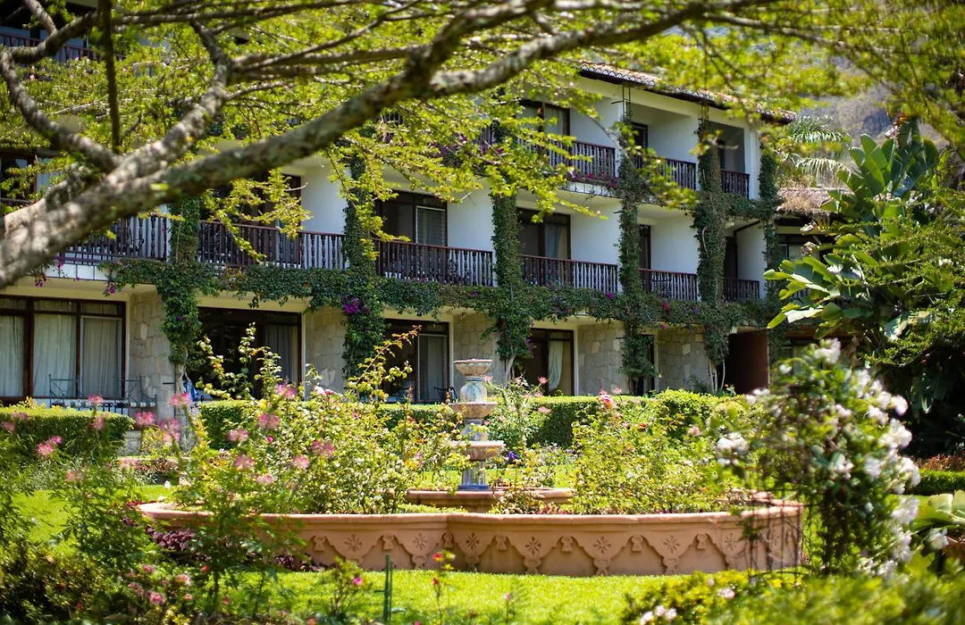 Hotel Atitlan-1