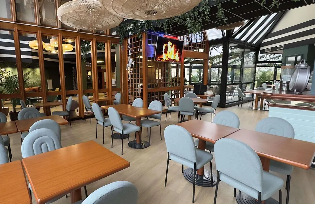 Hotel Joinville Hippodrome-1