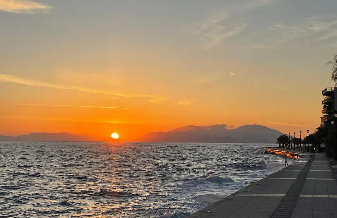 Great Greece Le Convivial Suites & Spa-1