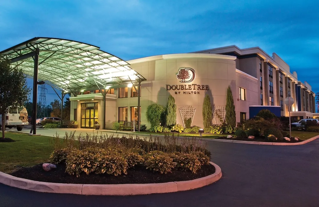 Doubletree By Hilton Buffalo-Amherst-1