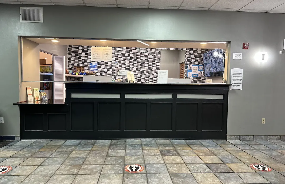 Wilkes-Barre Inn & Suites-1