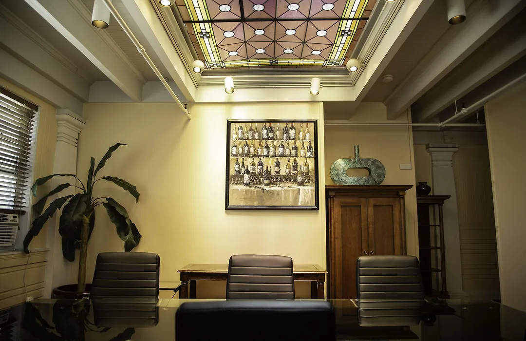 Executive Hotel Vintage Court-1