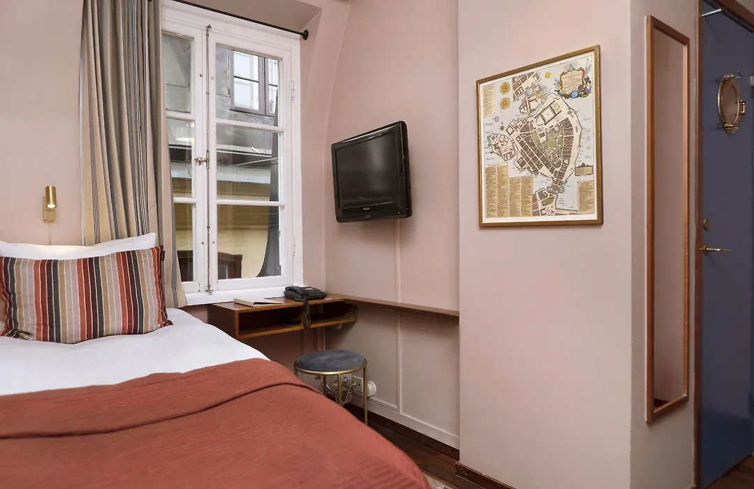 Lord Nelson Hotel-1