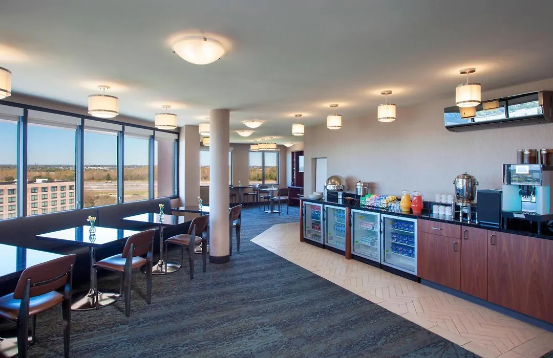 Sheraton Suites Philadelphia Airport-1