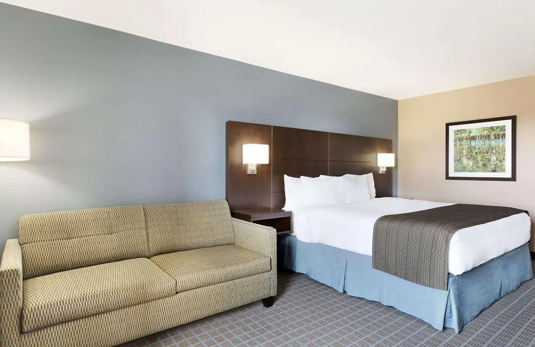Days Inn By Wyndham Stephenville-1