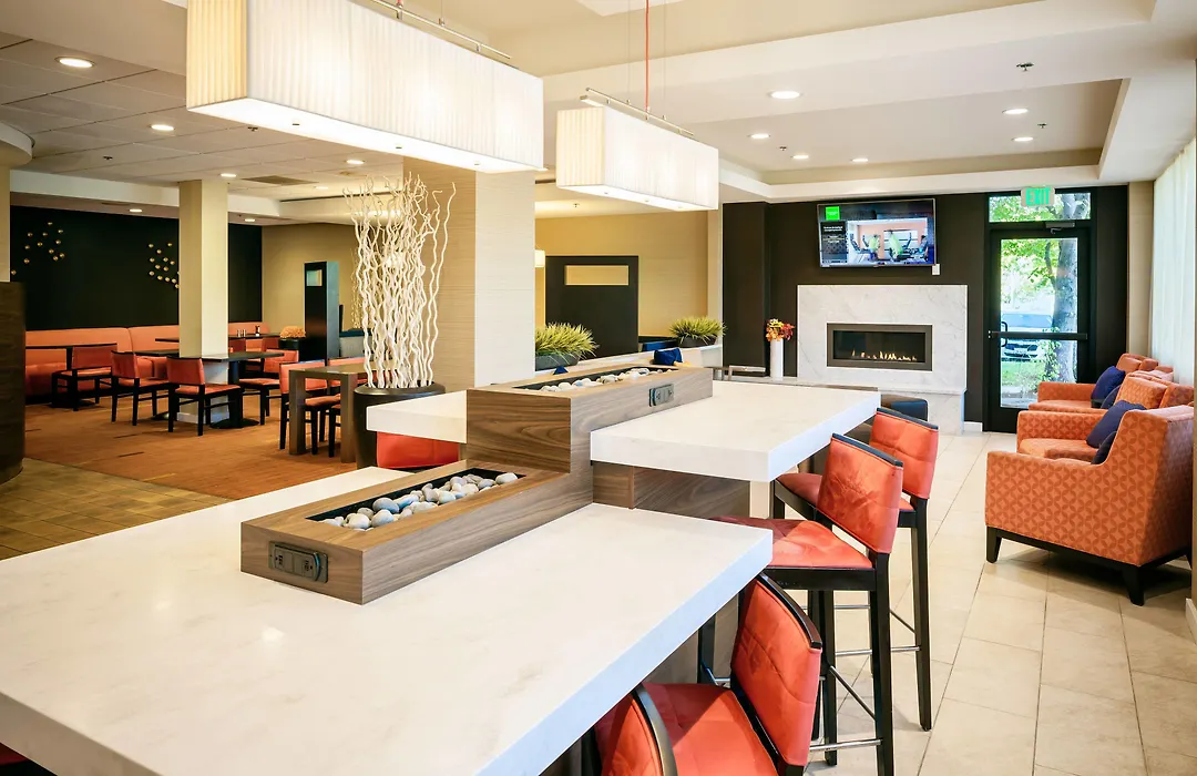 Courtyard By Marriott Santa Rosa-1